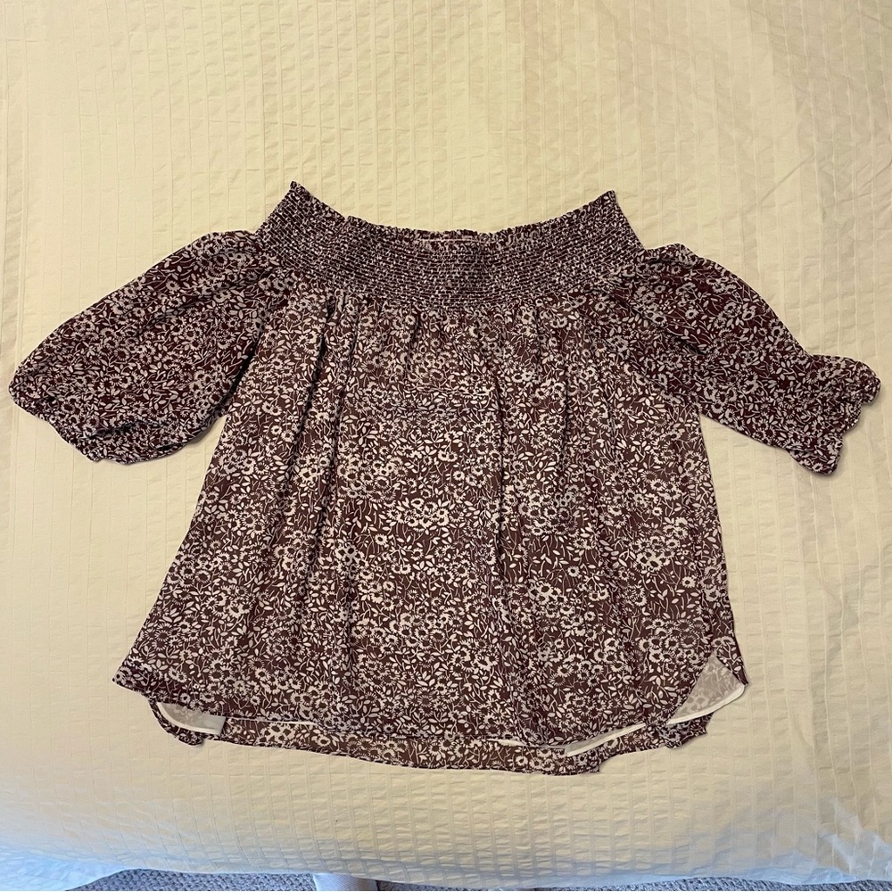 Loft off-shoulder short sleeve shirt M Medium